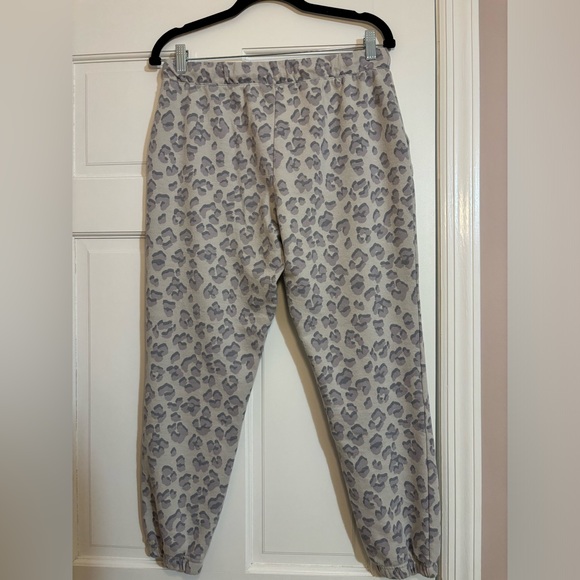 Lucky Brand Leopard Print Joggers Womens Small - Picture 8 of 9